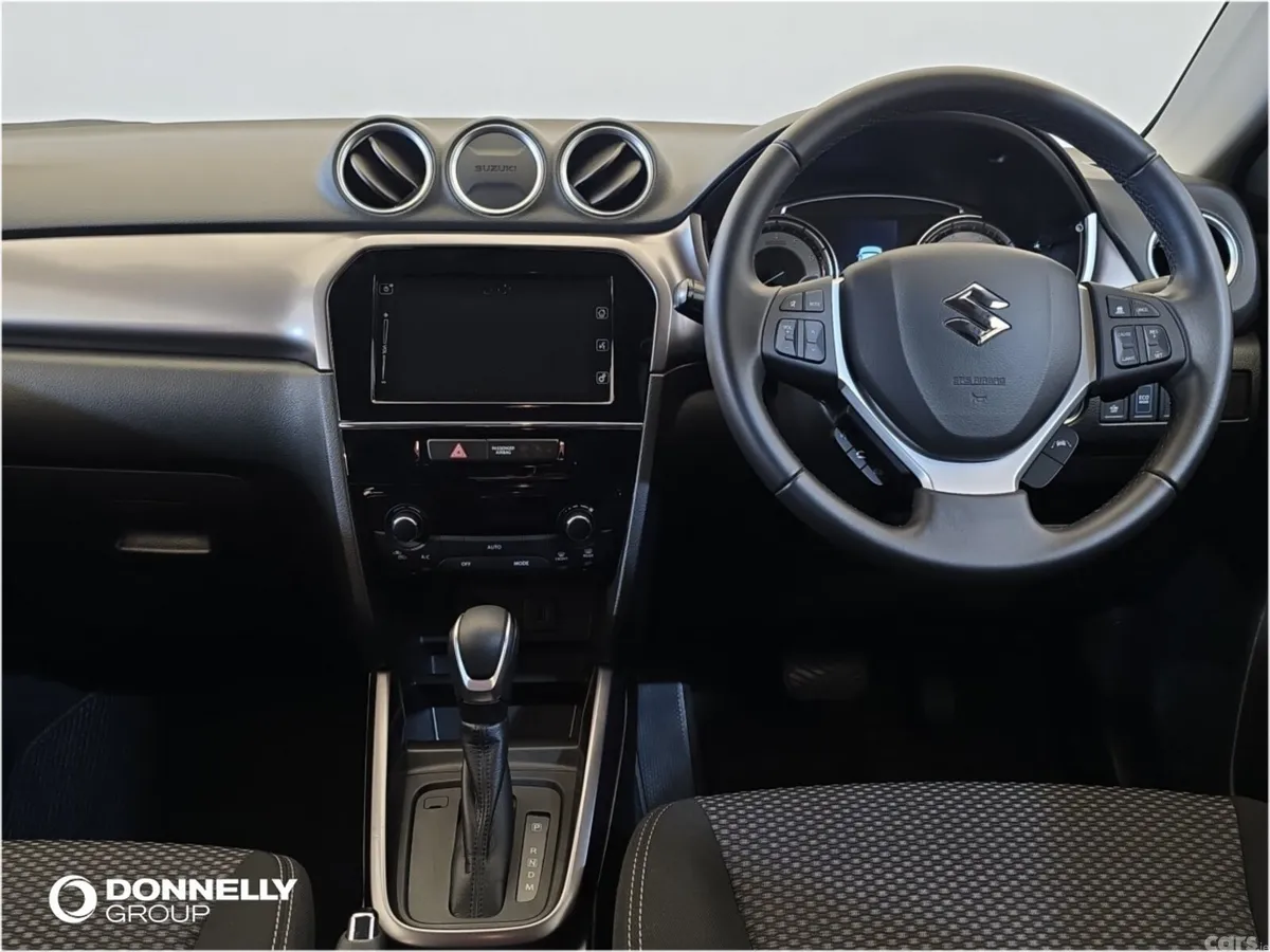 Suzuki Vitara Estate, Petrol Hybrid, 2022, Black