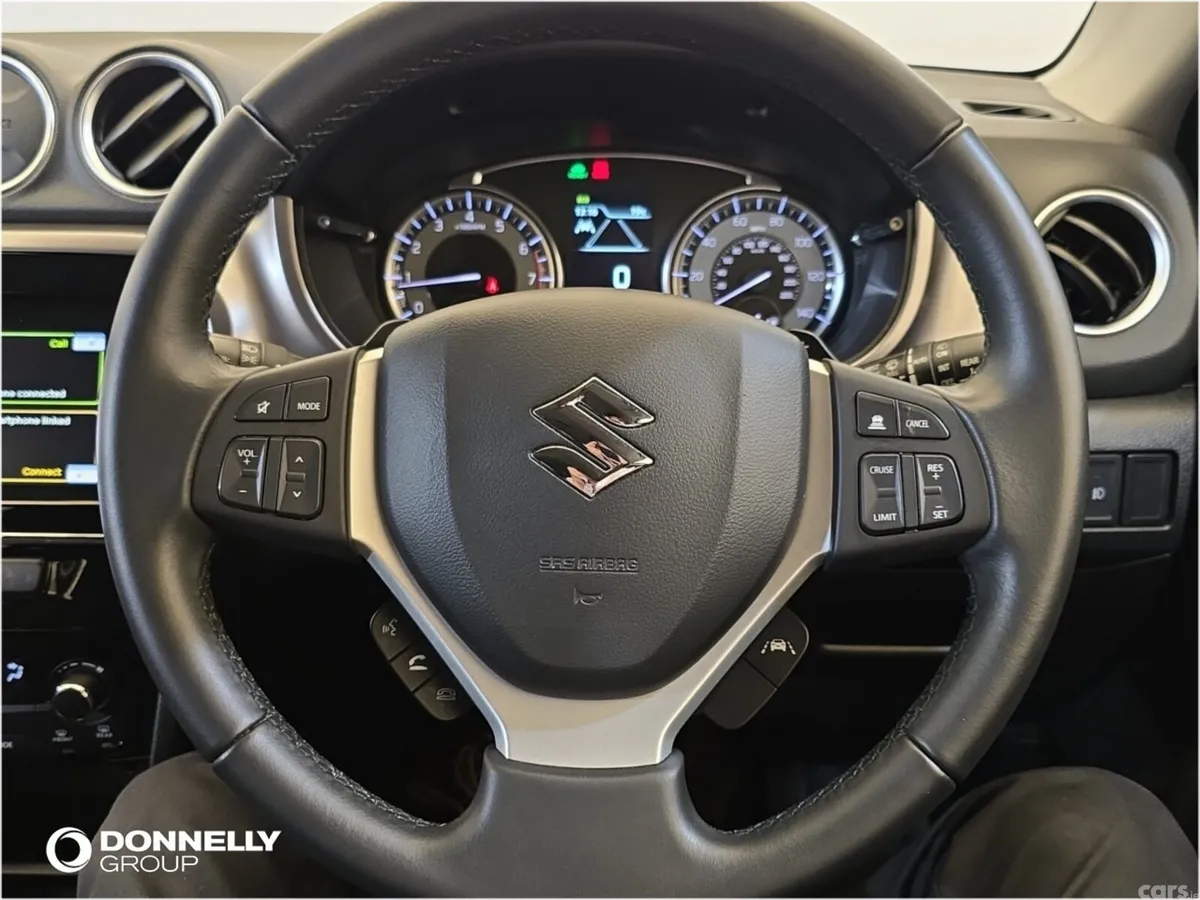 Suzuki Vitara Estate, Petrol Hybrid, 2022, Black