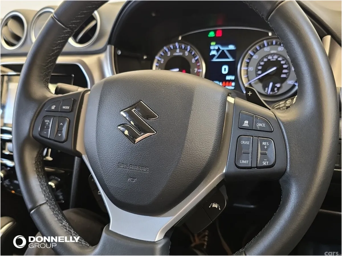 Suzuki Vitara Estate, Petrol Hybrid, 2022, Black