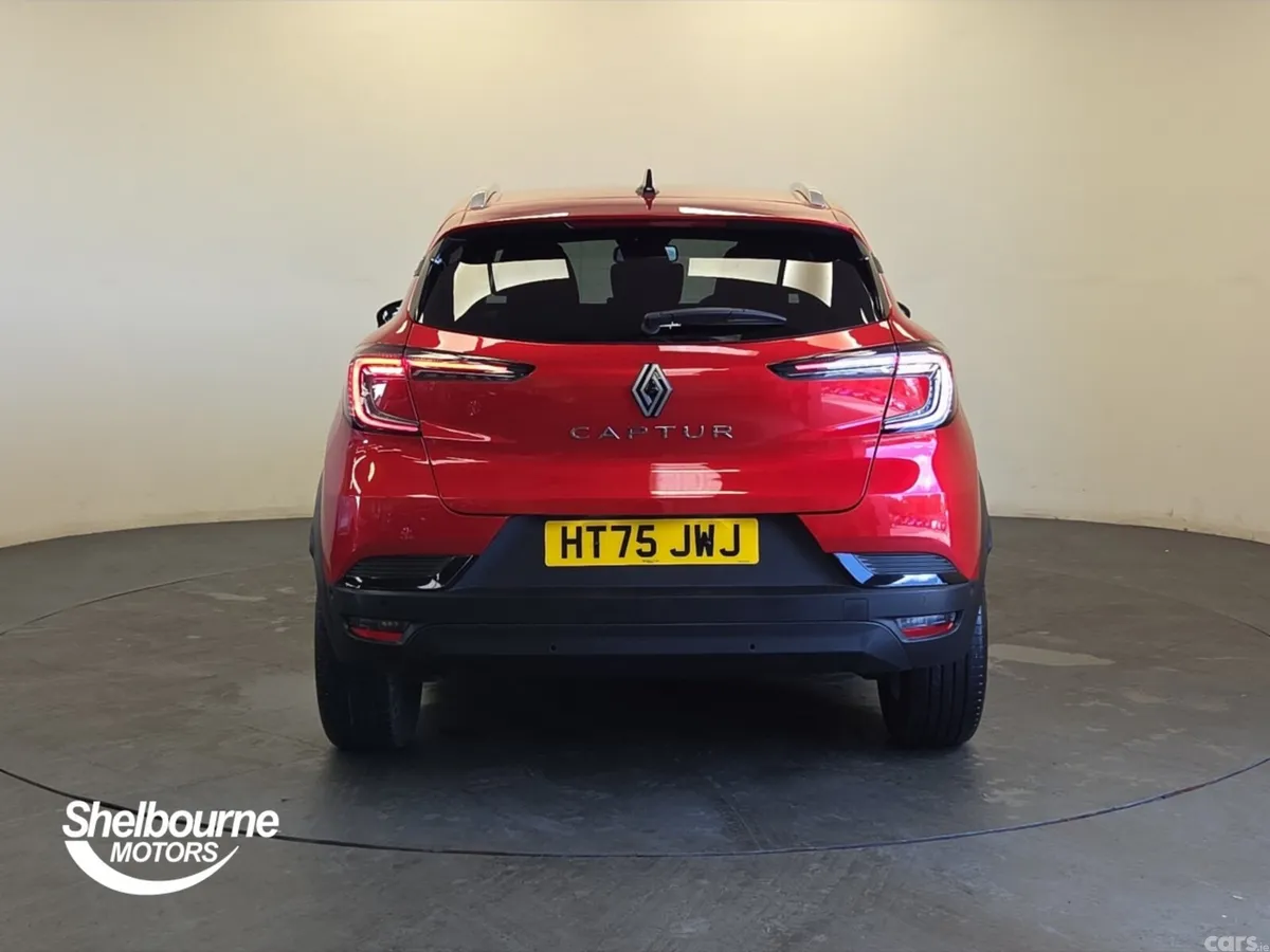 Renault Captur Hatchback, Petrol, 2026, Red