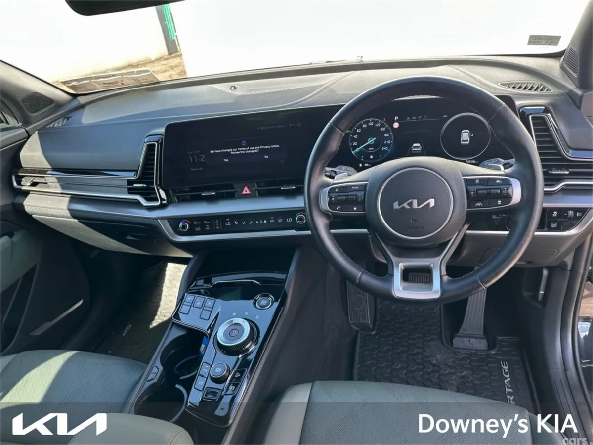 Kia Sportage SUV, Petrol Hybrid, 2024, Grey