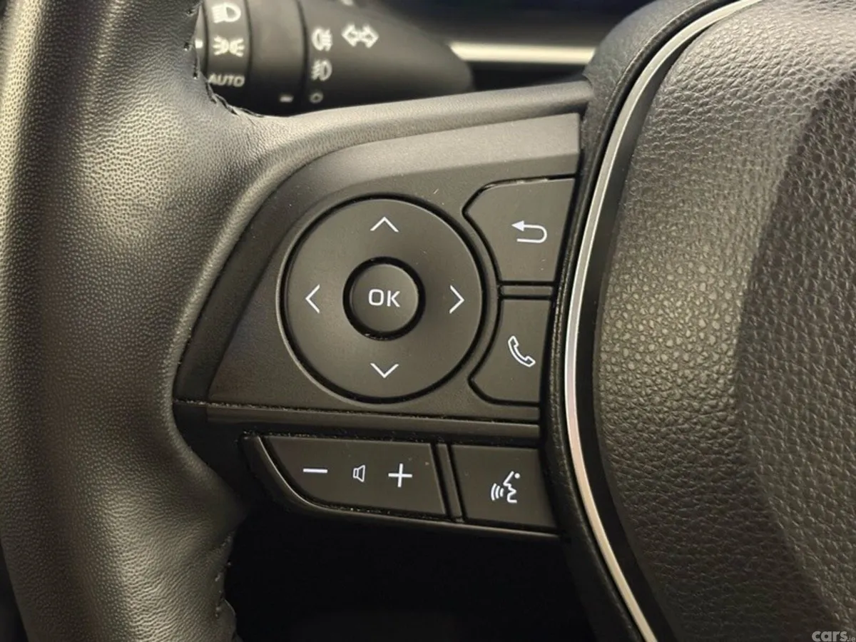 Toyota Corolla Cross SUV, Petrol Hybrid, 2023, Silver