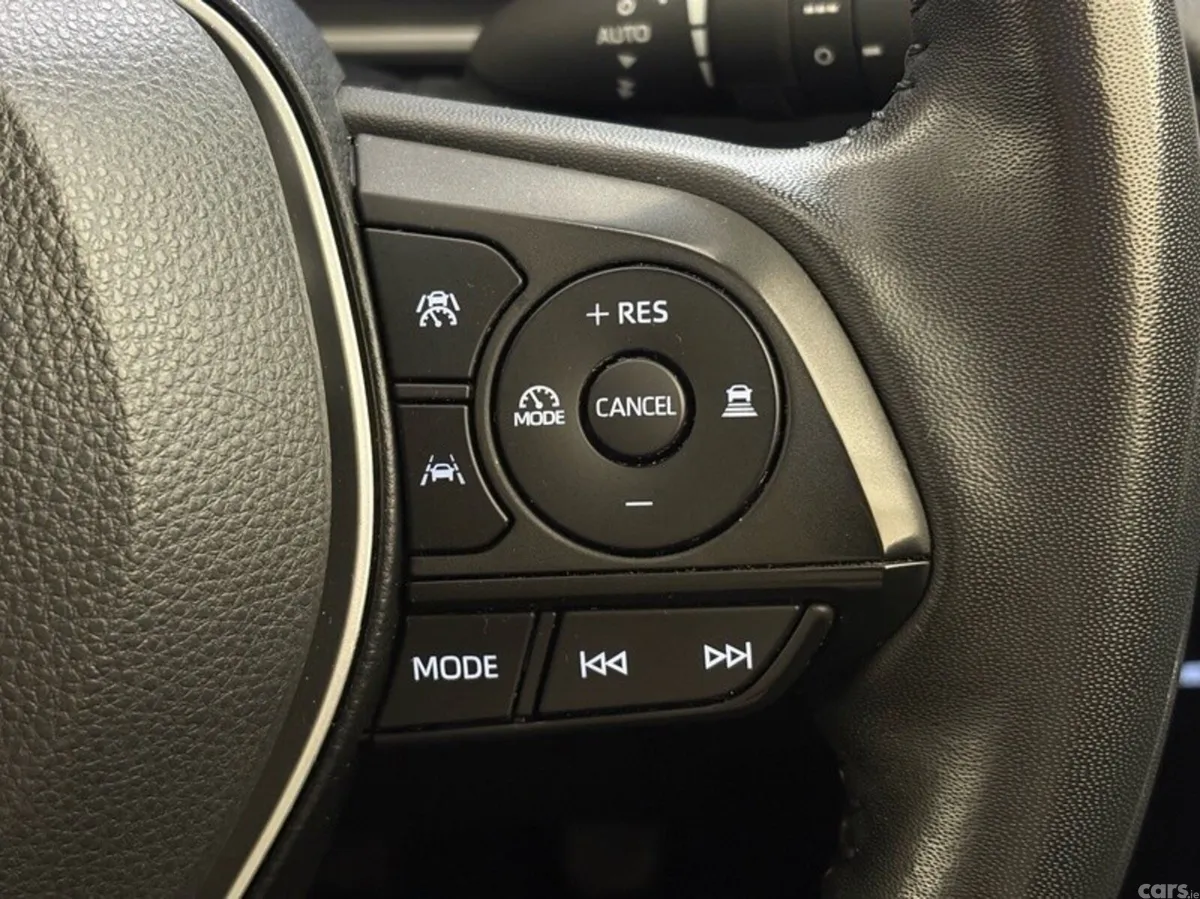 Toyota Corolla Cross SUV, Petrol Hybrid, 2023, Silver