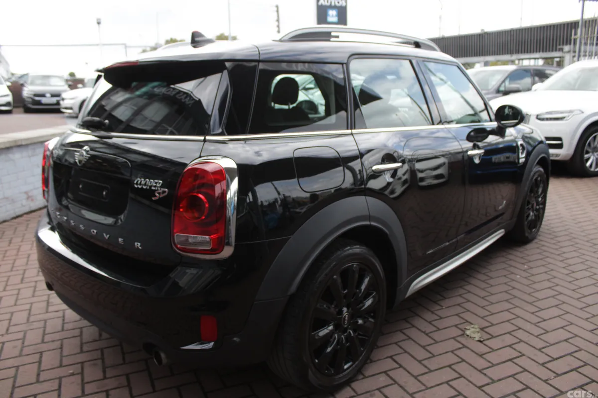 Mini Cooper Hatchback, Diesel, 2019, Black