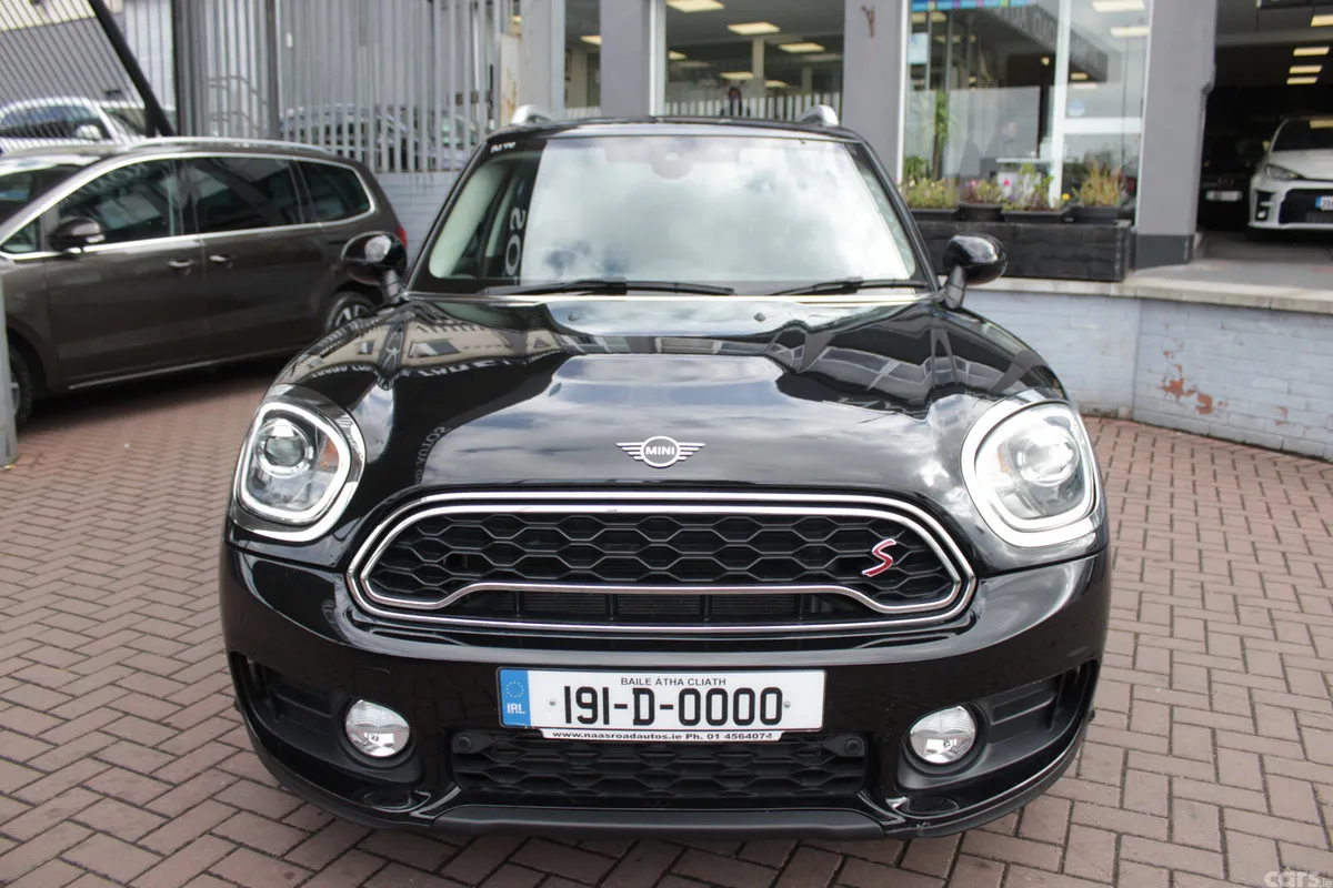Mini Cooper Hatchback, Diesel, 2019, Black
