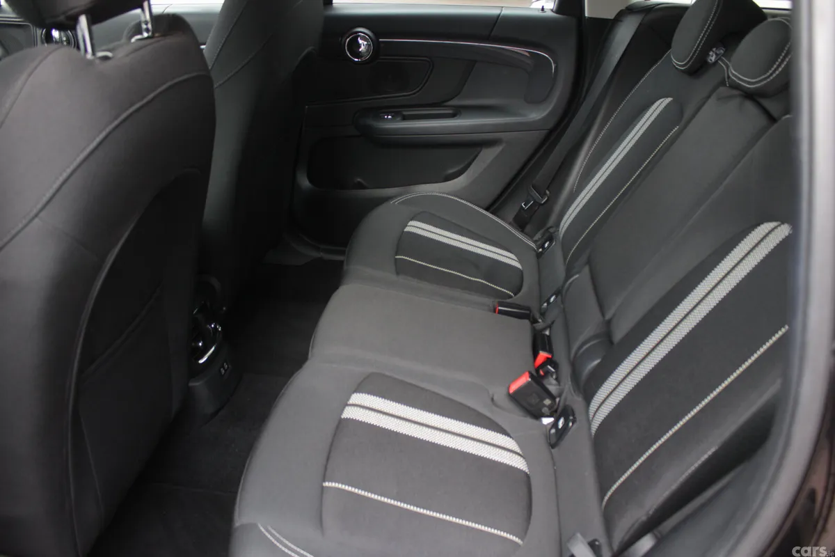 Mini Cooper Hatchback, Diesel, 2019, Black