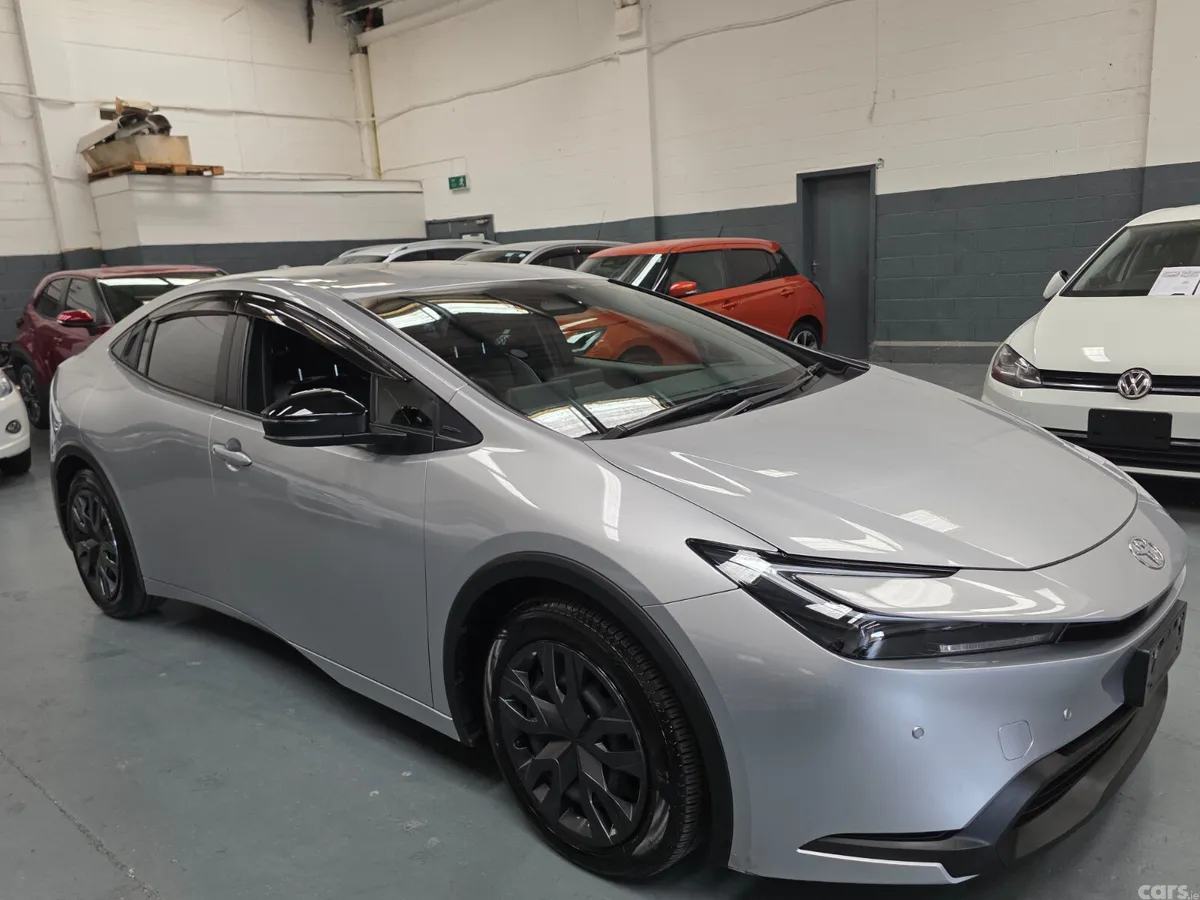 Toyota Prius Hatchback, Petrol Hybrid, 2023, Silver