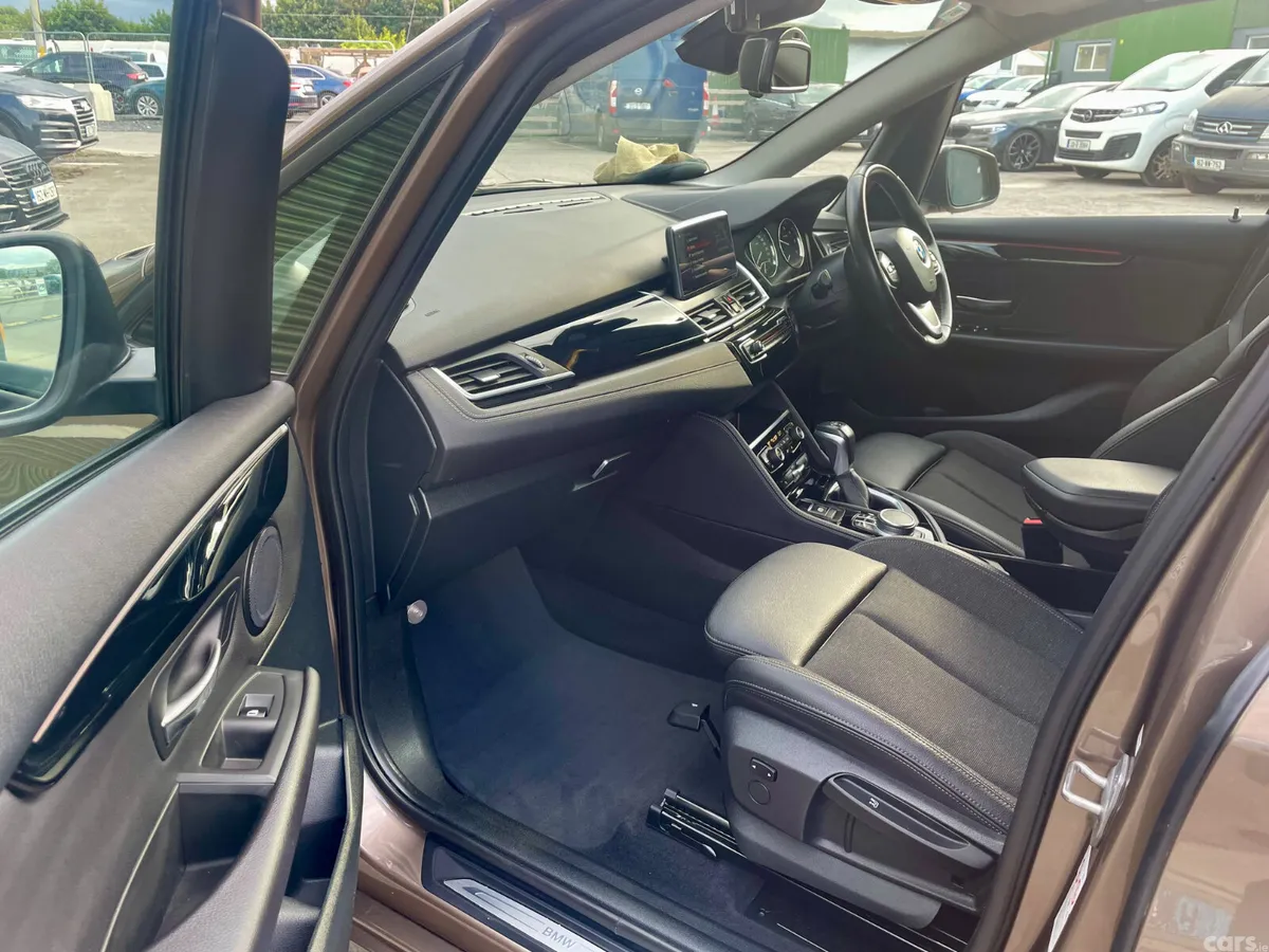 BMW 2-Series Hatchback, Diesel, 2018, Brown