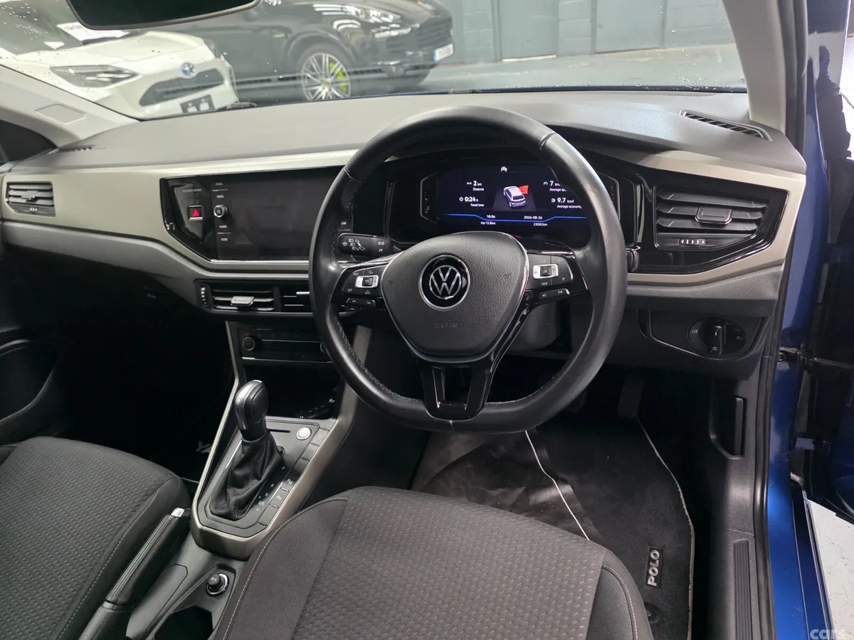 Volkswagen Polo Hatchback, Petrol, 2021, Blue