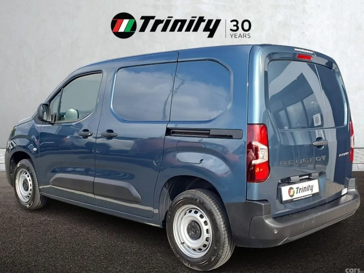 Peugeot Partner MPV, Diesel, 2026, Blue