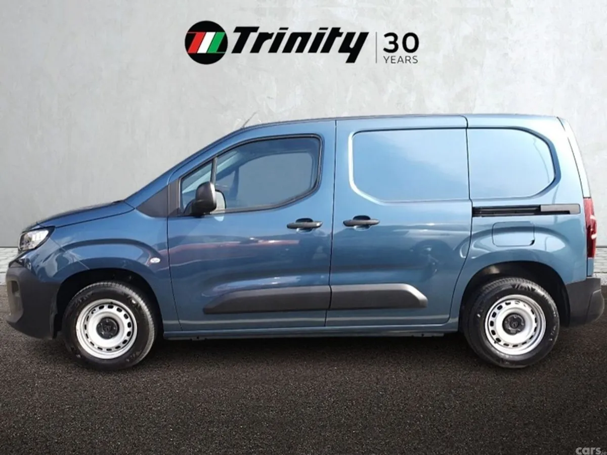Peugeot Partner MPV, Diesel, 2026, Blue