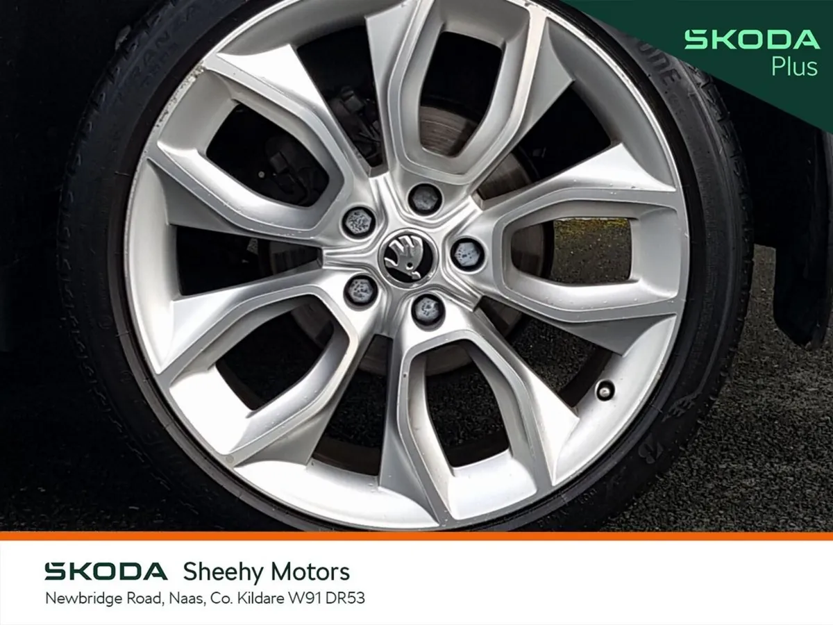 Skoda Karoq Estate, Diesel, 2021, White