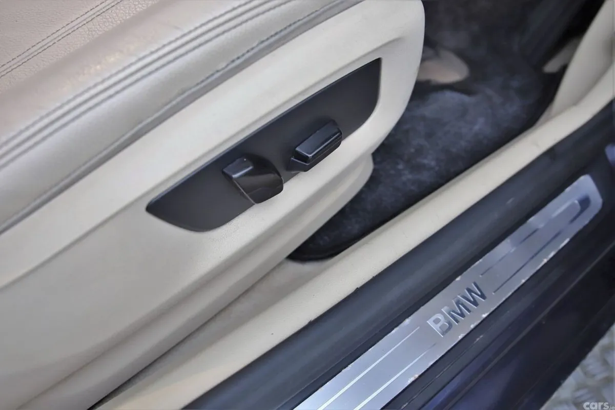 BMW 5-Series Saloon, Diesel, 2017, Blue