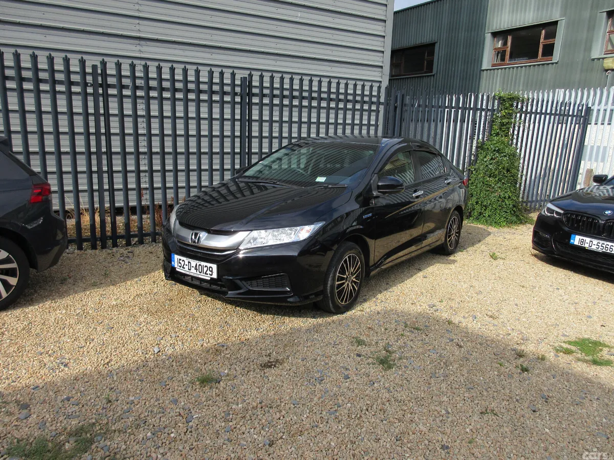 Honda Grace Saloon, Petrol Hybrid, 2015, Black