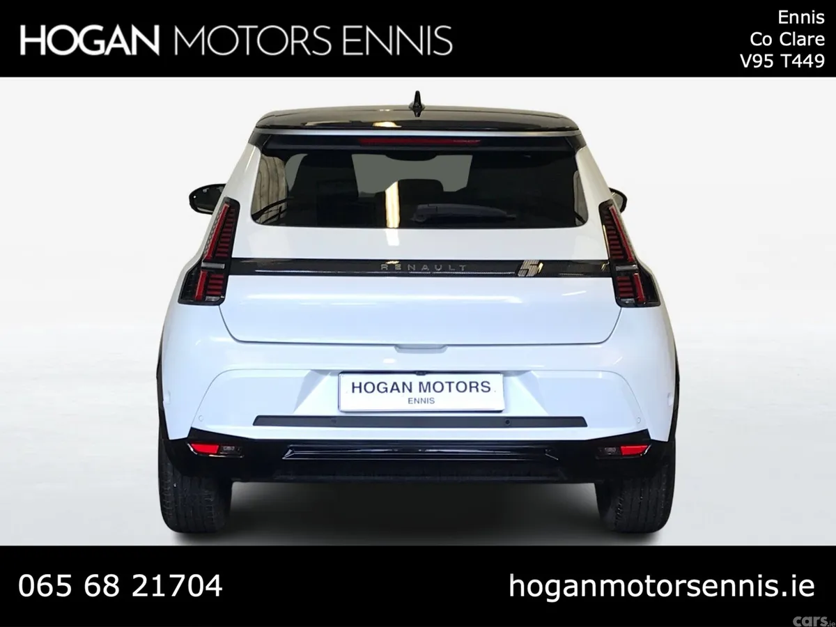 Renault 5 Hatchback, Electric, 2026, White