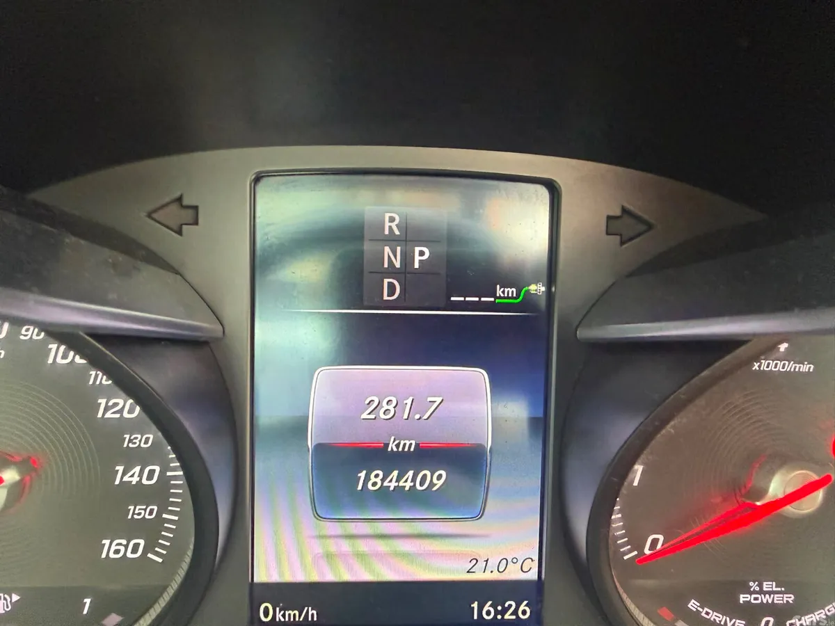Mercedes-Benz C-Class Saloon, Petrol Plug-in Hybrid, 2017, Grey