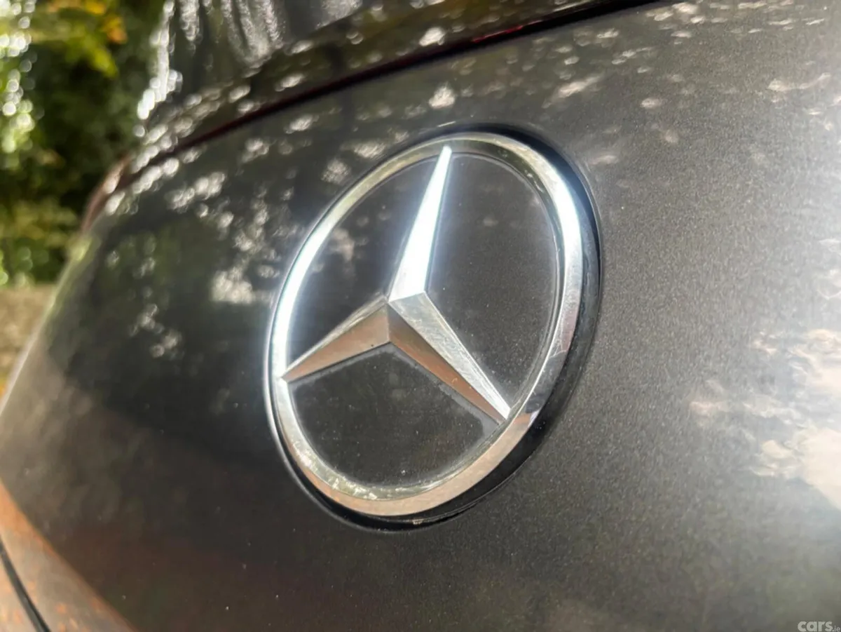 Mercedes-Benz GLC SUV, Diesel Plug-in Hybrid, 2023, Grey