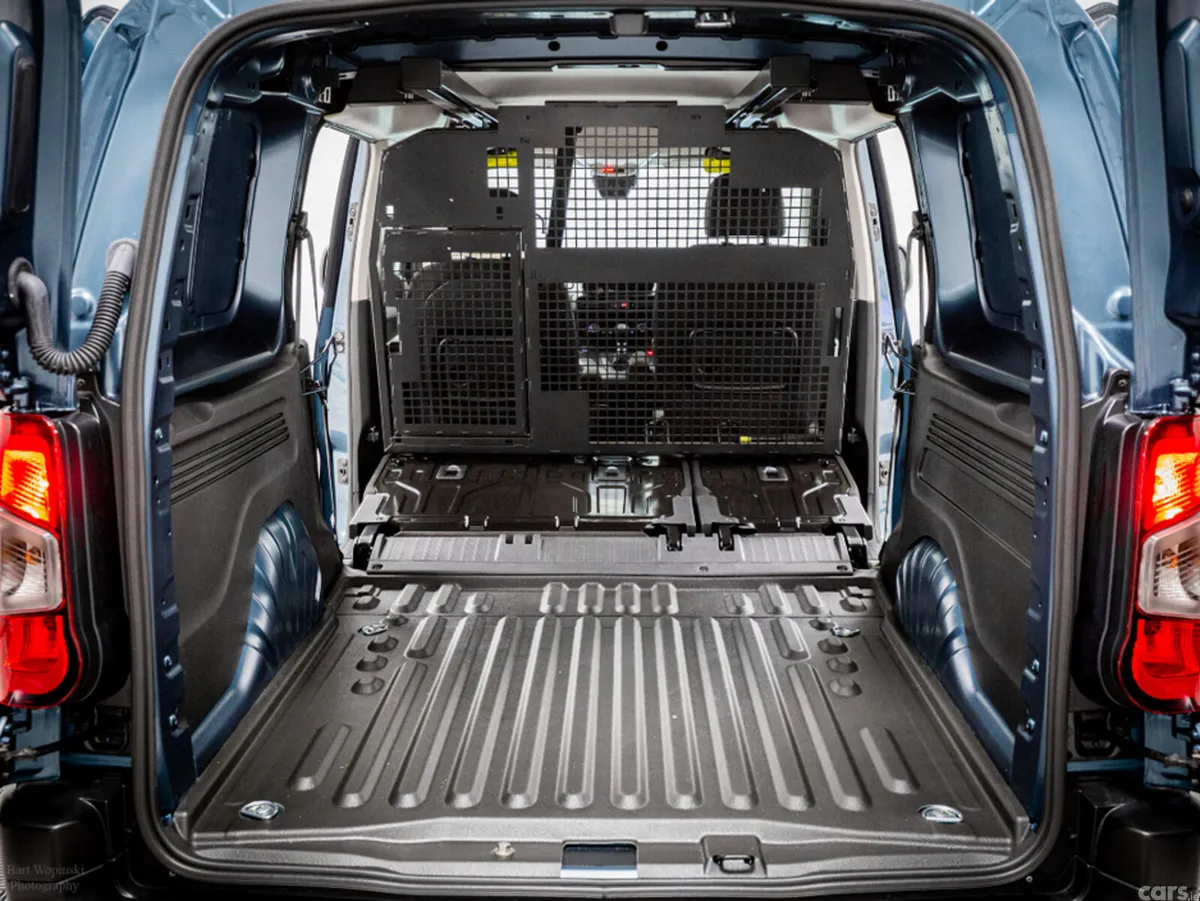 Peugeot Partner Van, Diesel, 2026, Blue