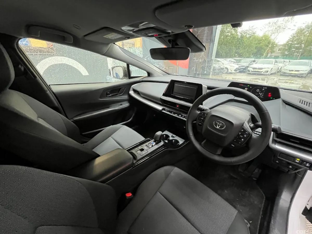 Toyota Prius Saloon, Petrol Hybrid, 2025, White