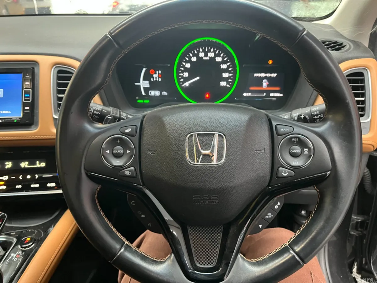 Honda Vezel SUV, Petrol Hybrid, 2020, Grey