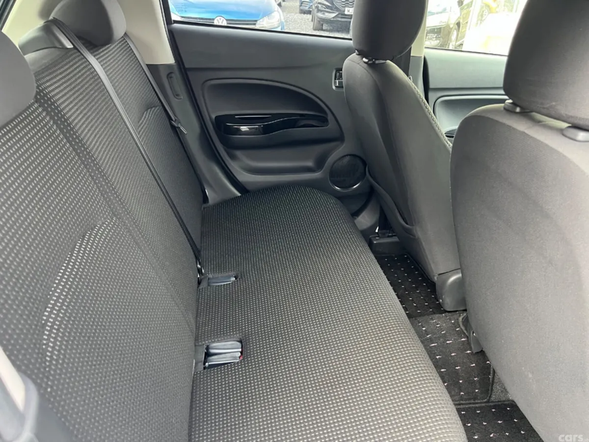 Mitsubishi Mirage Hatchback, Petrol, 2015, Silver