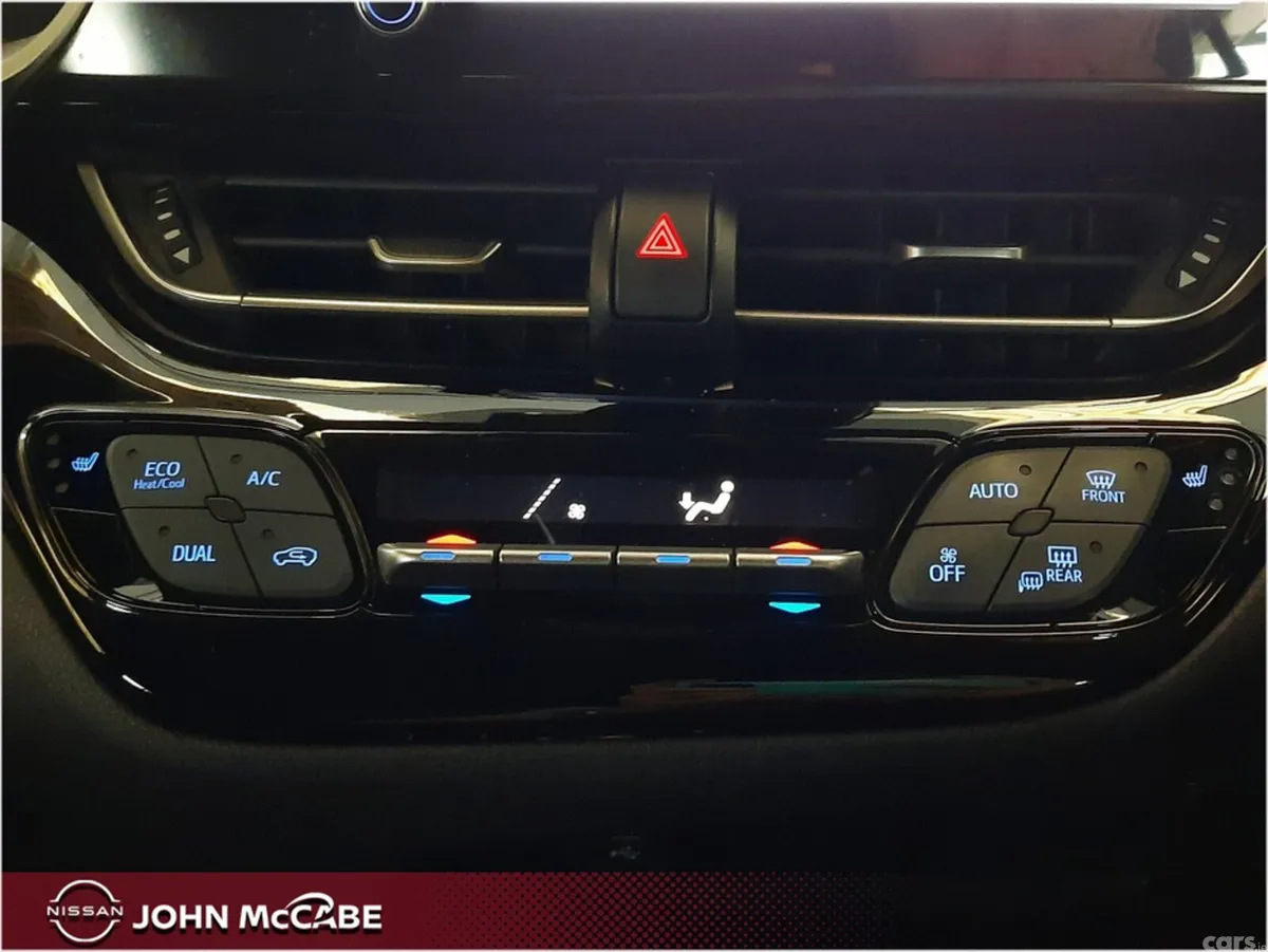 Toyota C-HR MPV, Petrol Hybrid, 2021, Blue