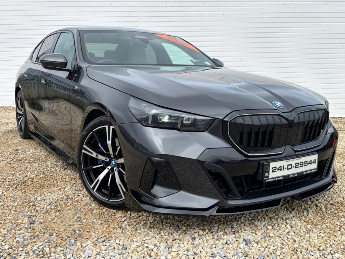 BMW 5-Series Saloon, Petrol Plug-in Hybrid, 2024, Grey
