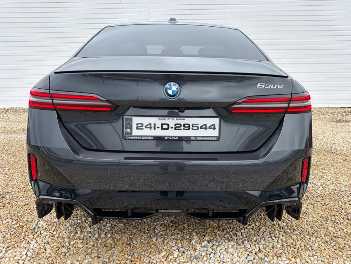 BMW 5-Series Saloon, Petrol Plug-in Hybrid, 2024, Grey
