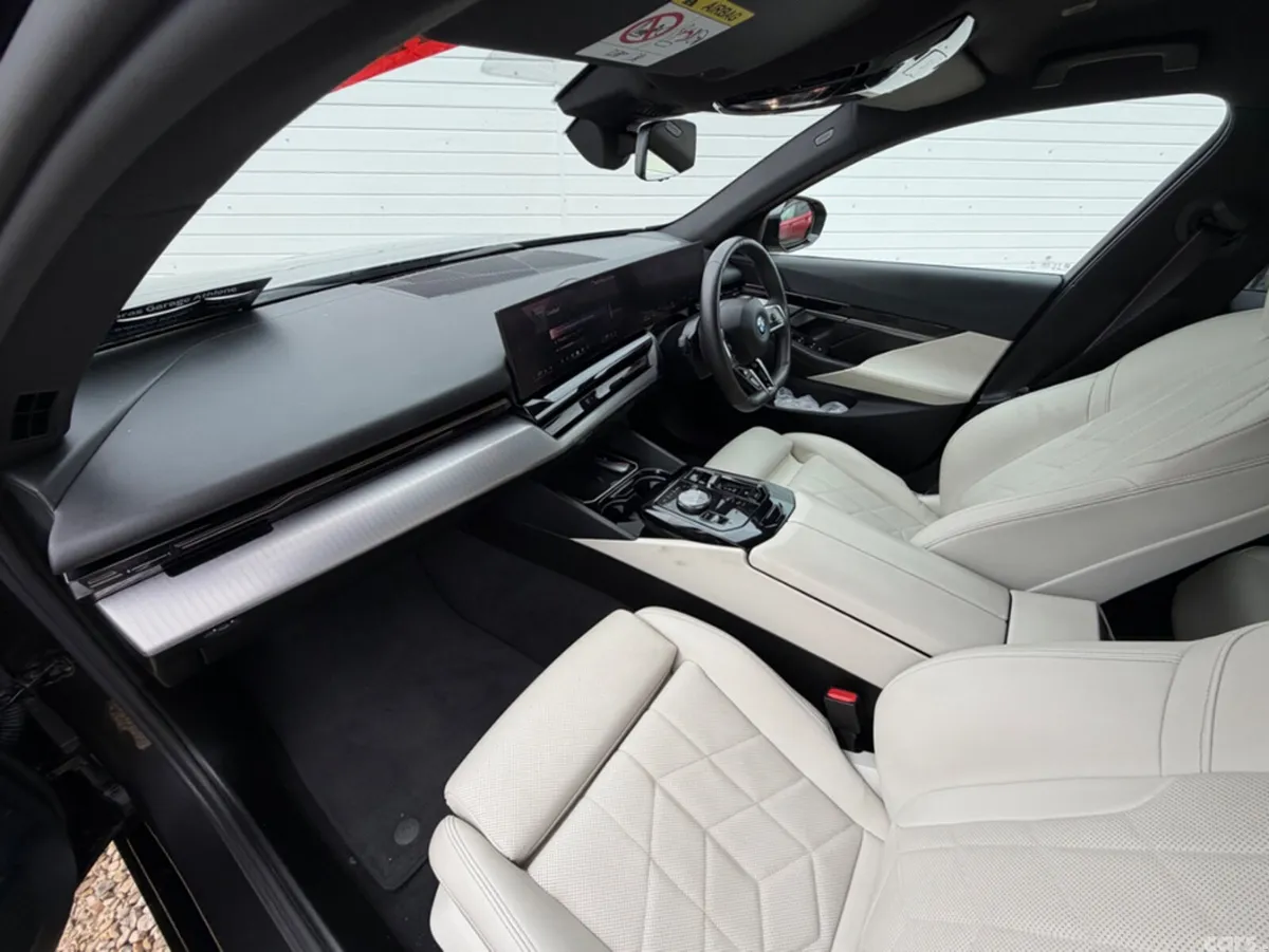 BMW 5-Series Saloon, Petrol Plug-in Hybrid, 2024, Grey