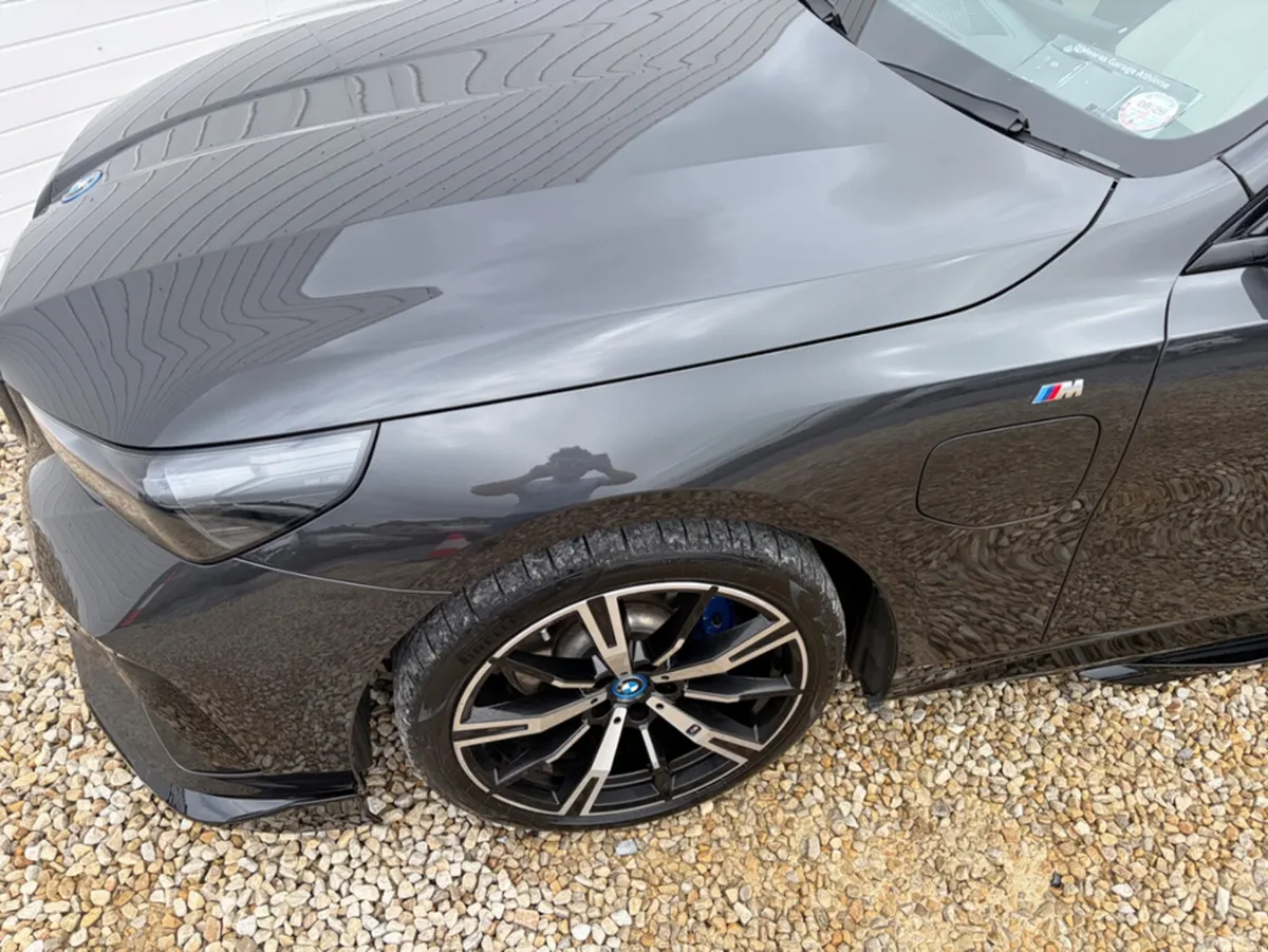 BMW 5-Series Saloon, Petrol Plug-in Hybrid, 2024, Grey