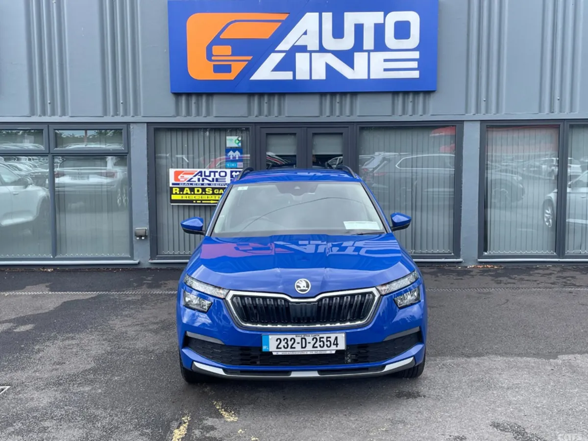 Skoda Kamiq Hatchback, Petrol, 2023, Blue