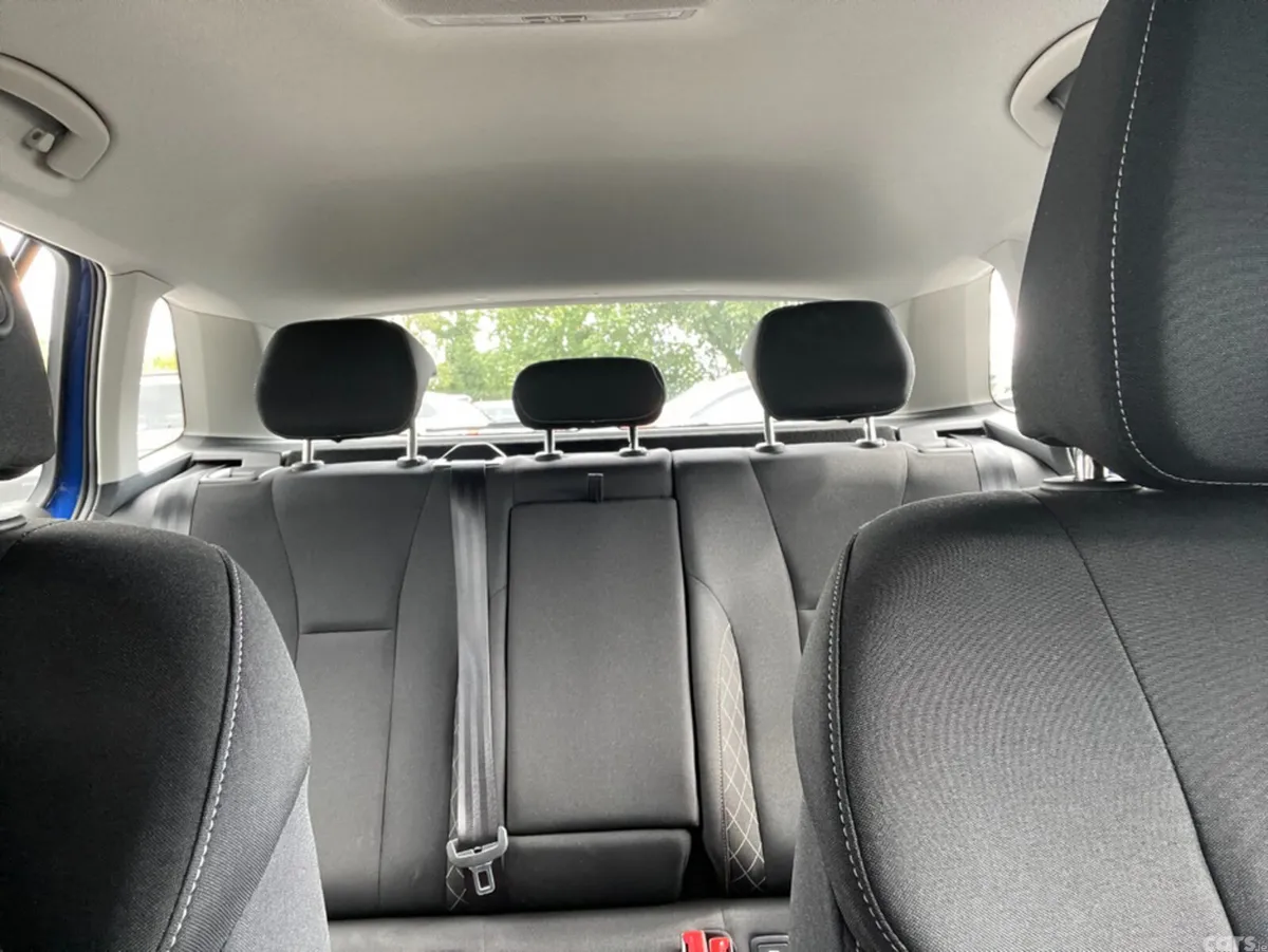 Skoda Kamiq Hatchback, Petrol, 2023, Blue