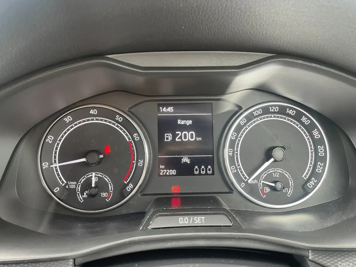 Skoda Kamiq Hatchback, Petrol, 2023, Blue