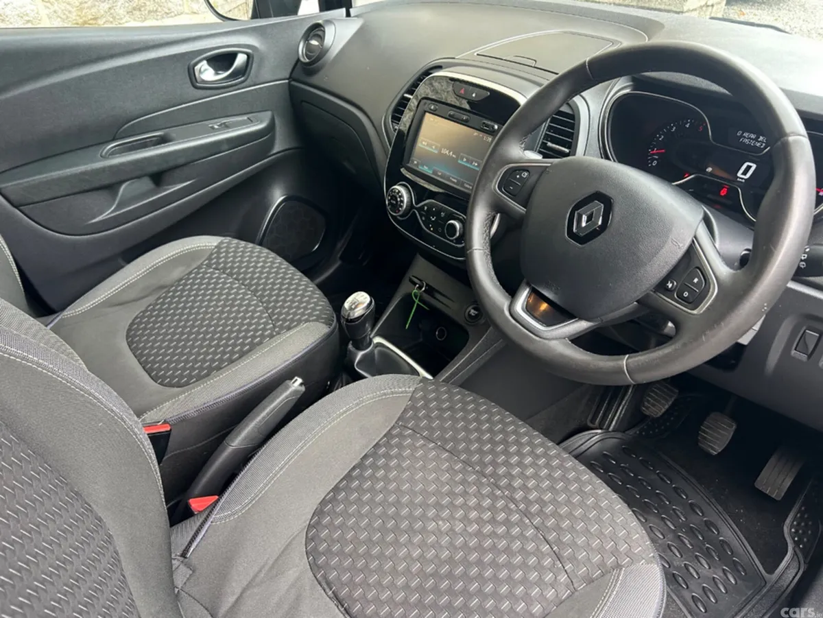 Renault Captur Hatchback, Diesel, 2018, Black
