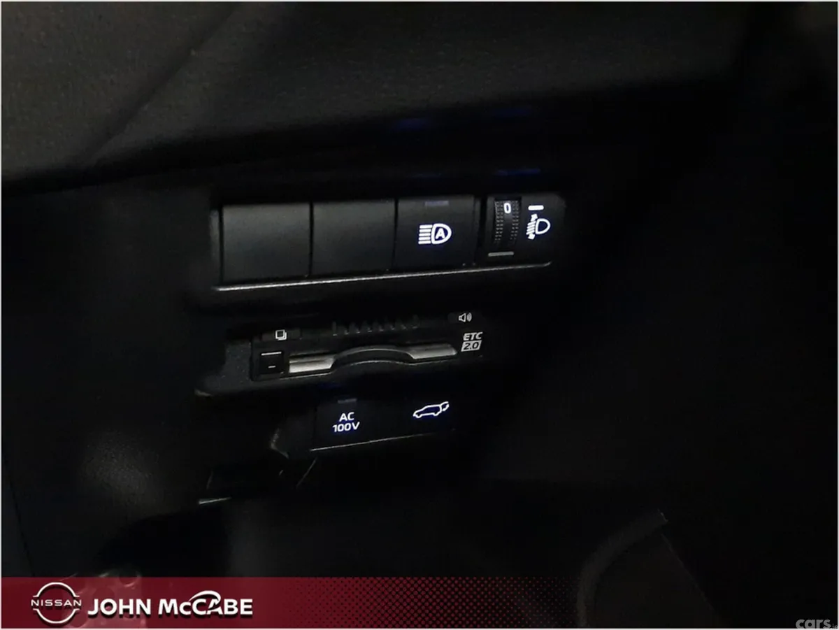 Toyota Corolla Cross SUV, Petrol Hybrid, 2023, Blue