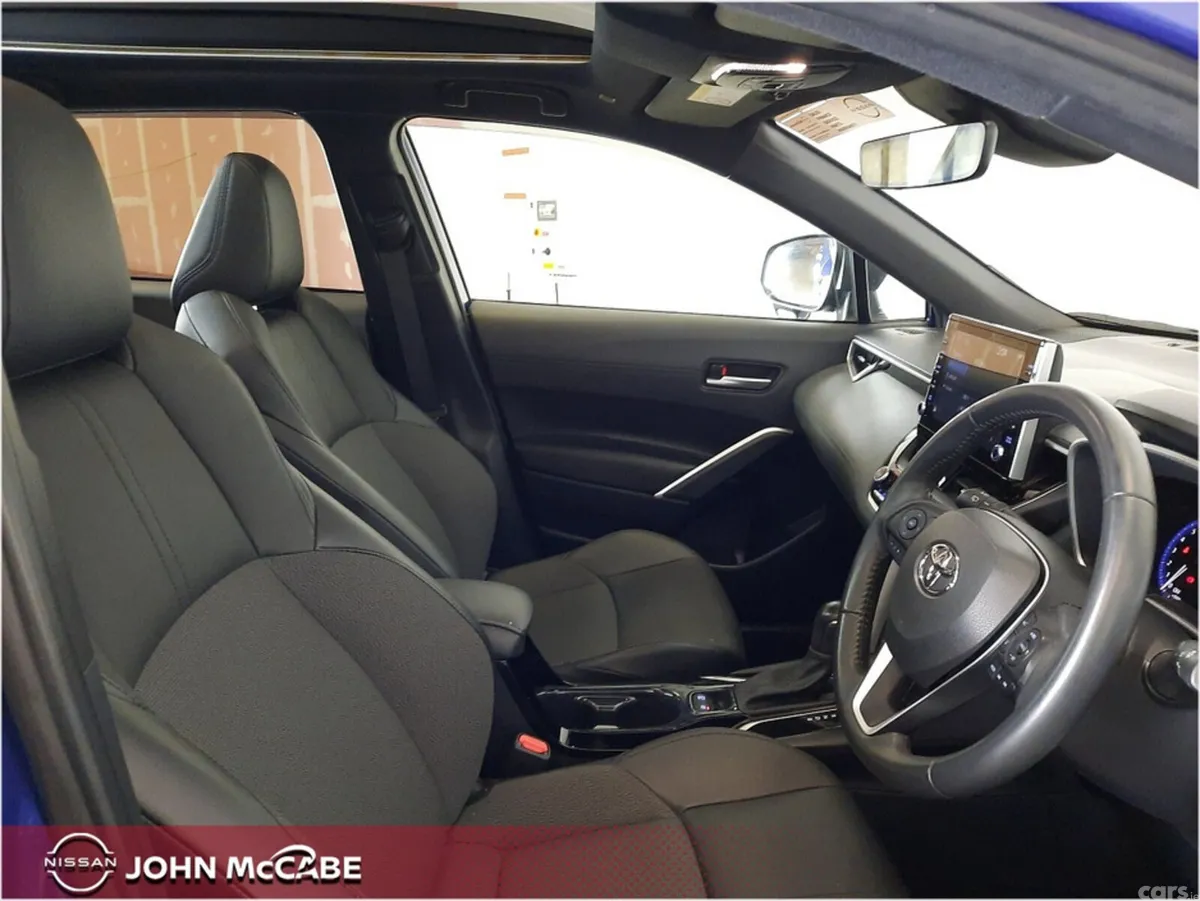 Toyota Corolla Cross SUV, Petrol Hybrid, 2023, Blue