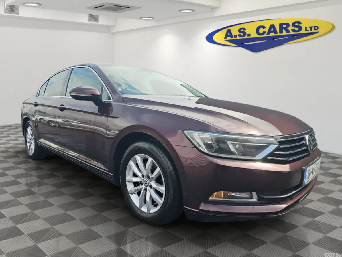 Volkswagen Passat Saloon, Diesel, 2016, Red
