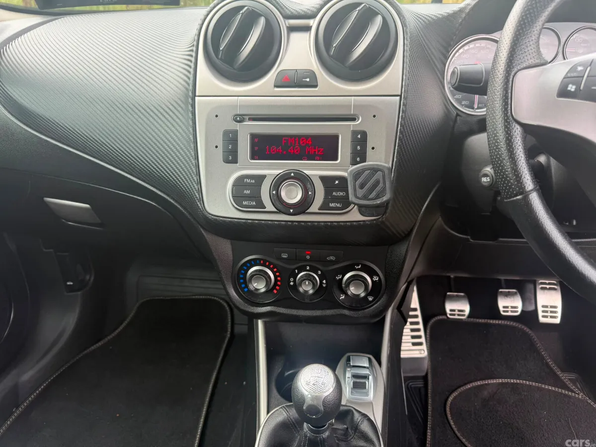 Alfa Romeo Mito MPV, Diesel, 2013, White