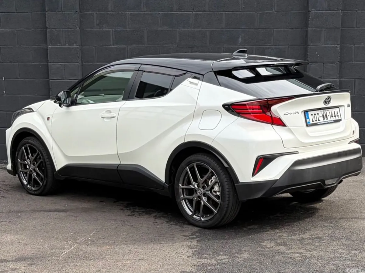 Toyota C-HR Hatchback, Petrol Hybrid, 2020, White