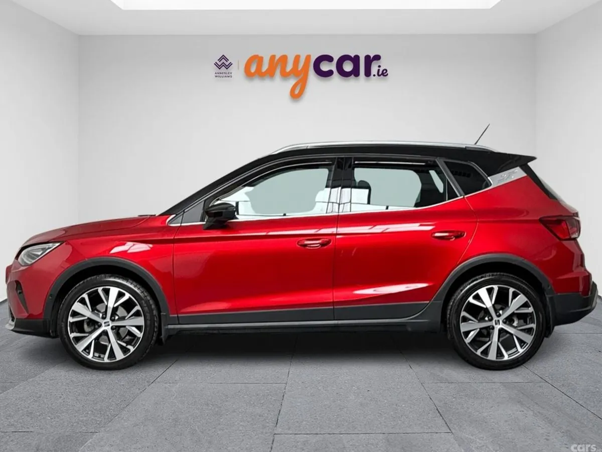SEAT Arona Hatchback, Petrol, 2023, Red