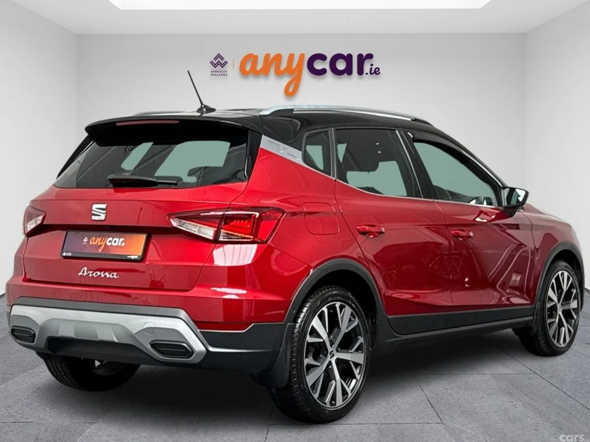 SEAT Arona Hatchback, Petrol, 2023, Red