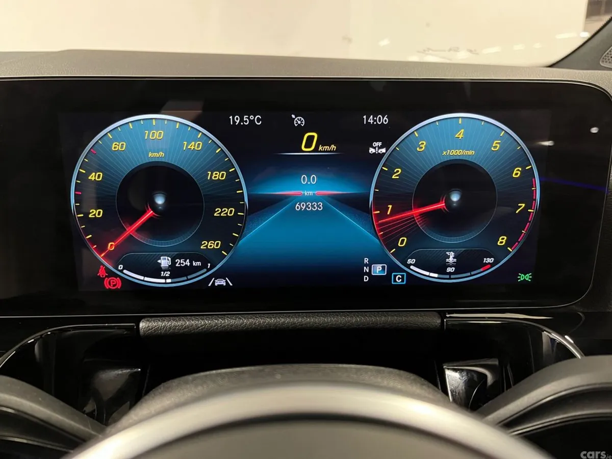 Mercedes-Benz GLA SUV, Petrol, 2022, Black