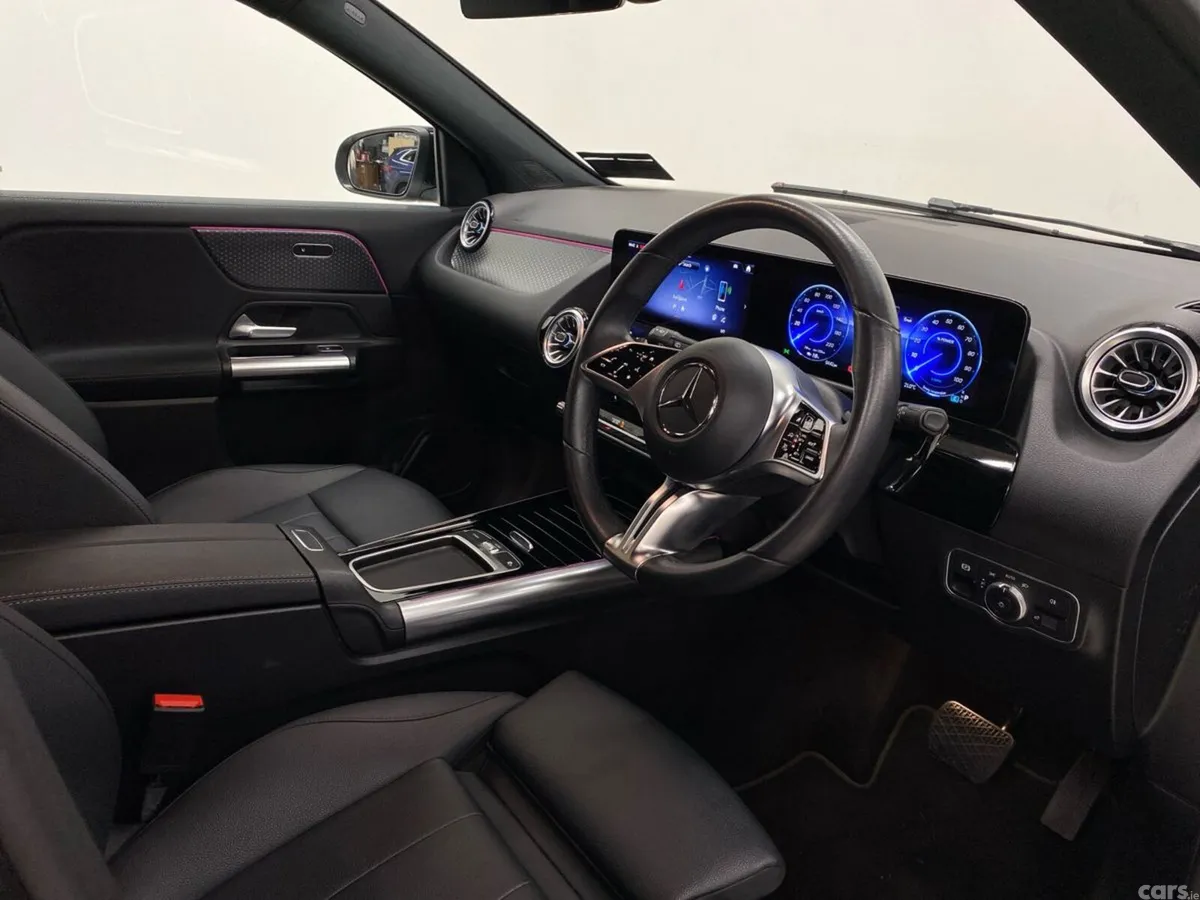 Mercedes-Benz EQA SUV, Electric, 2025, Black