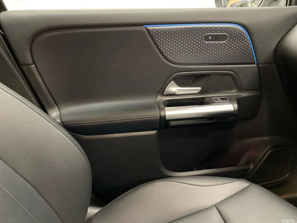 Mercedes-Benz EQA SUV, Electric, 2025, Black