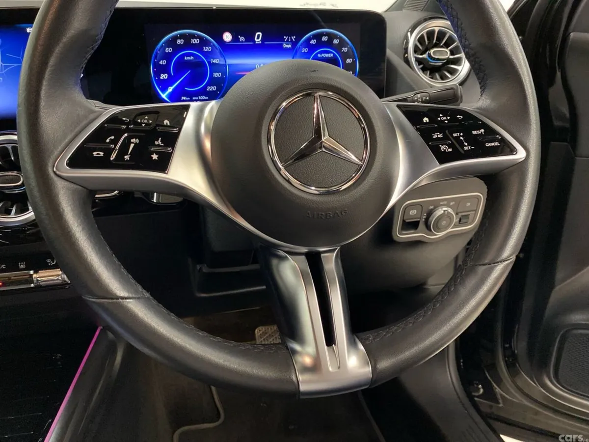 Mercedes-Benz EQA SUV, Electric, 2025, Black