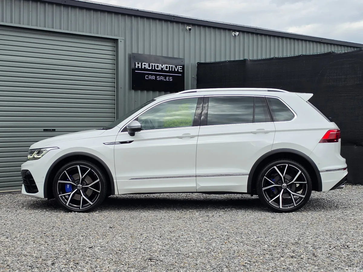 Volkswagen Tiguan SUV, Petrol, 2022, White