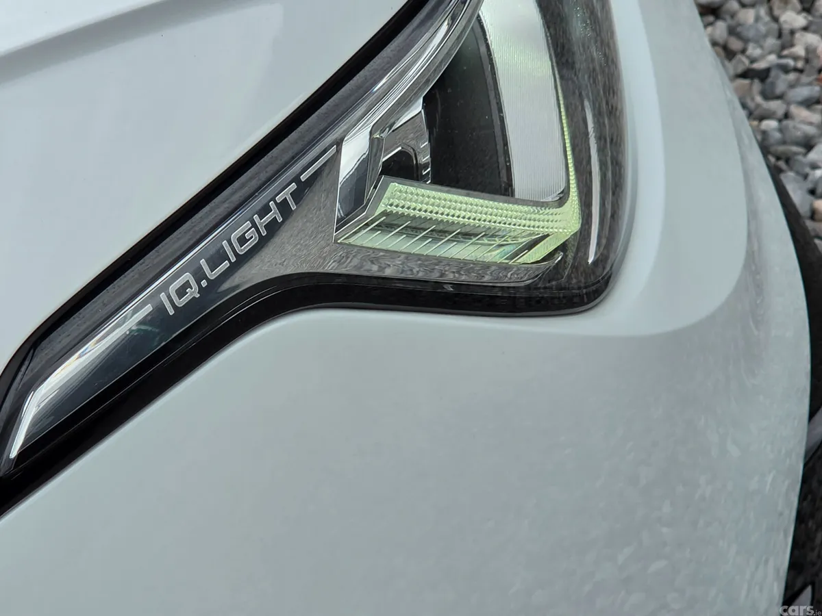 Volkswagen Tiguan SUV, Petrol, 2022, White