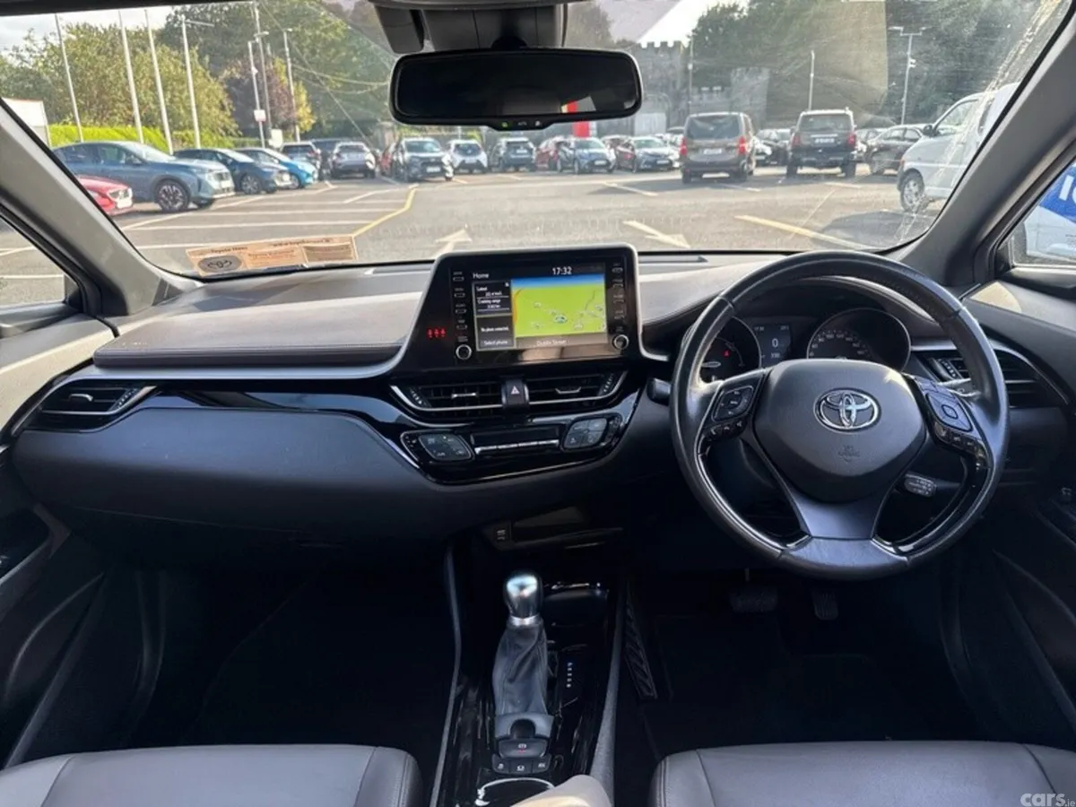 Toyota C-HR SUV, Petrol Hybrid, 2020, Grey