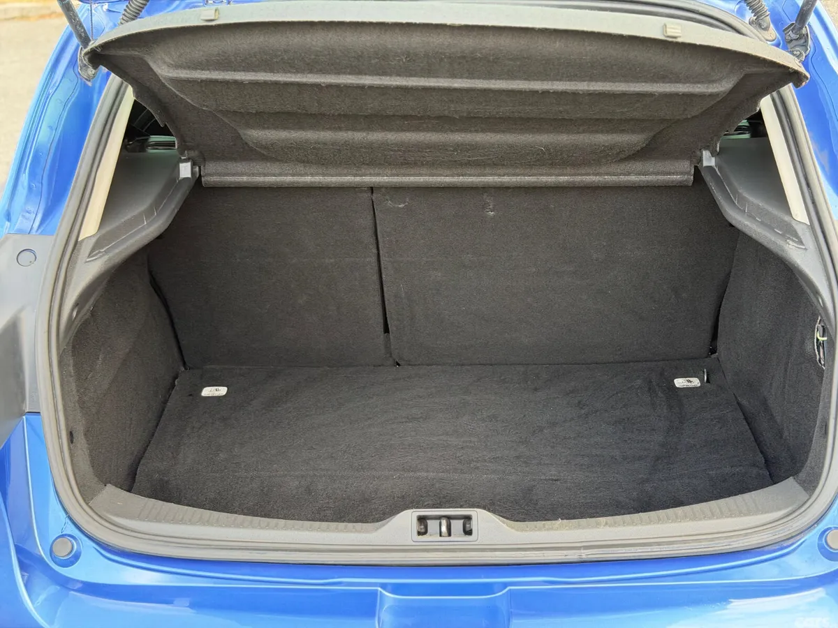 Renault Megane Hatchback, Diesel, 2015, Blue