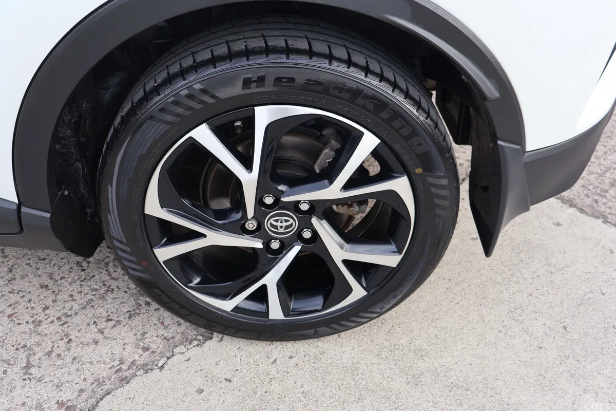 Toyota C-HR Hatchback, Petrol Hybrid, 2019, White